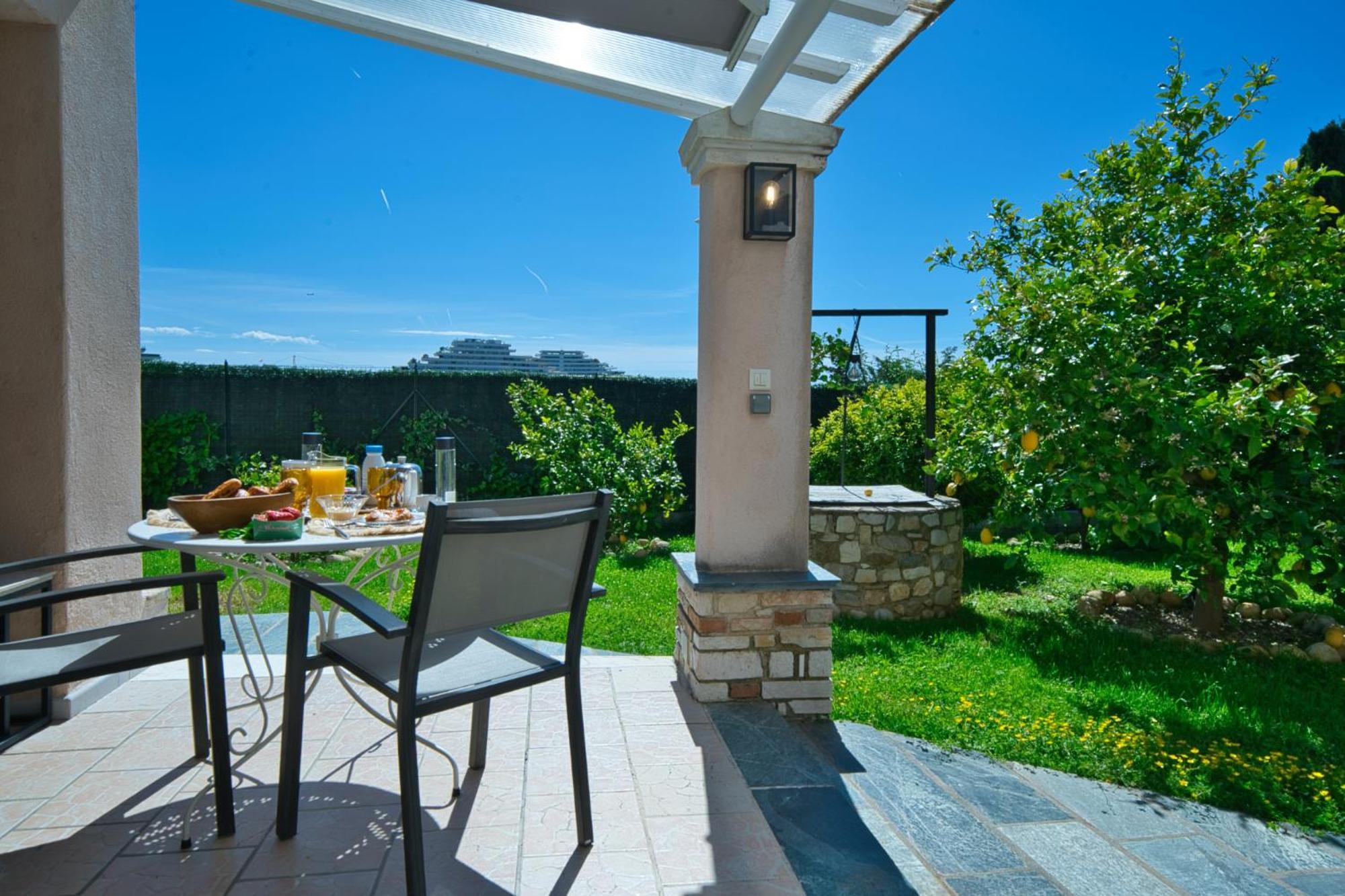 Elegant-Cosy 2P55M2 Dans Bas De Villa Provencale ! ヴィルヌーヴ・ルベ エクステリア 写真